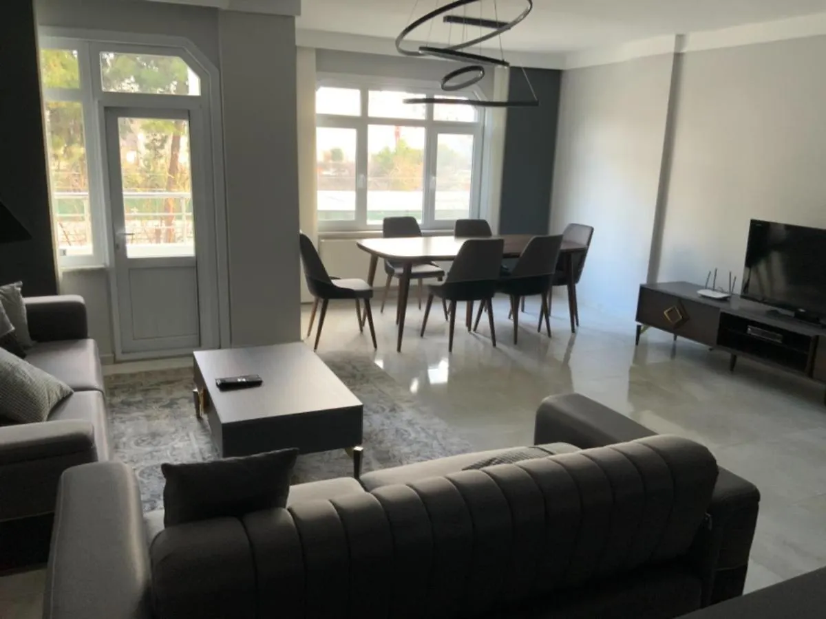 Luxury Z-Apart Family Homes 2 Bedrooms Wifi Near Metro Zeytinburnu Istanbul location